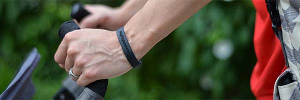 cyclist wearing chemical-sensing wristband