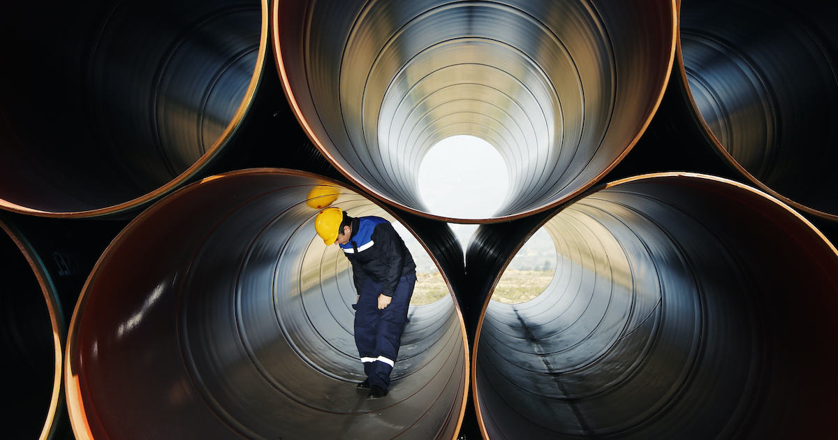 Energy worker with large pipes