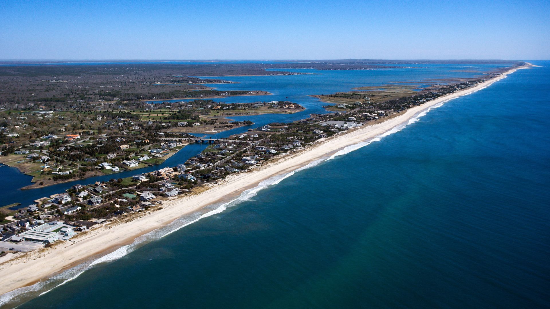 A coastline in New York, but not New York city because the state of New York is, in fact, more than just NYC