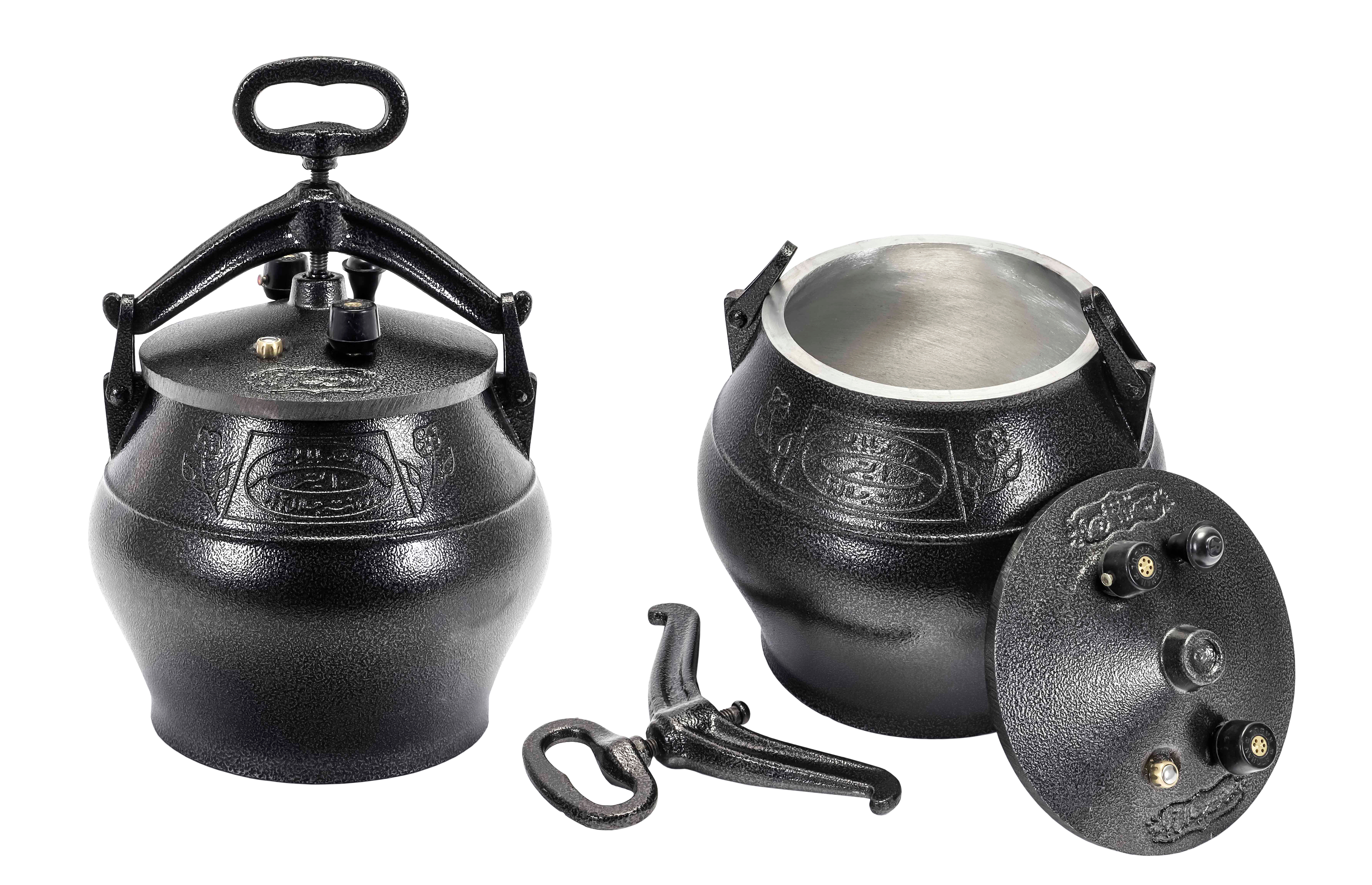 Black metal pressure cookers with decorative elements--which contain toxic lead