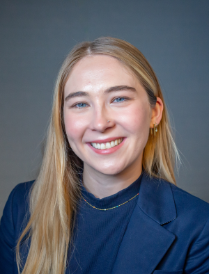 Headshot of Katie Roback