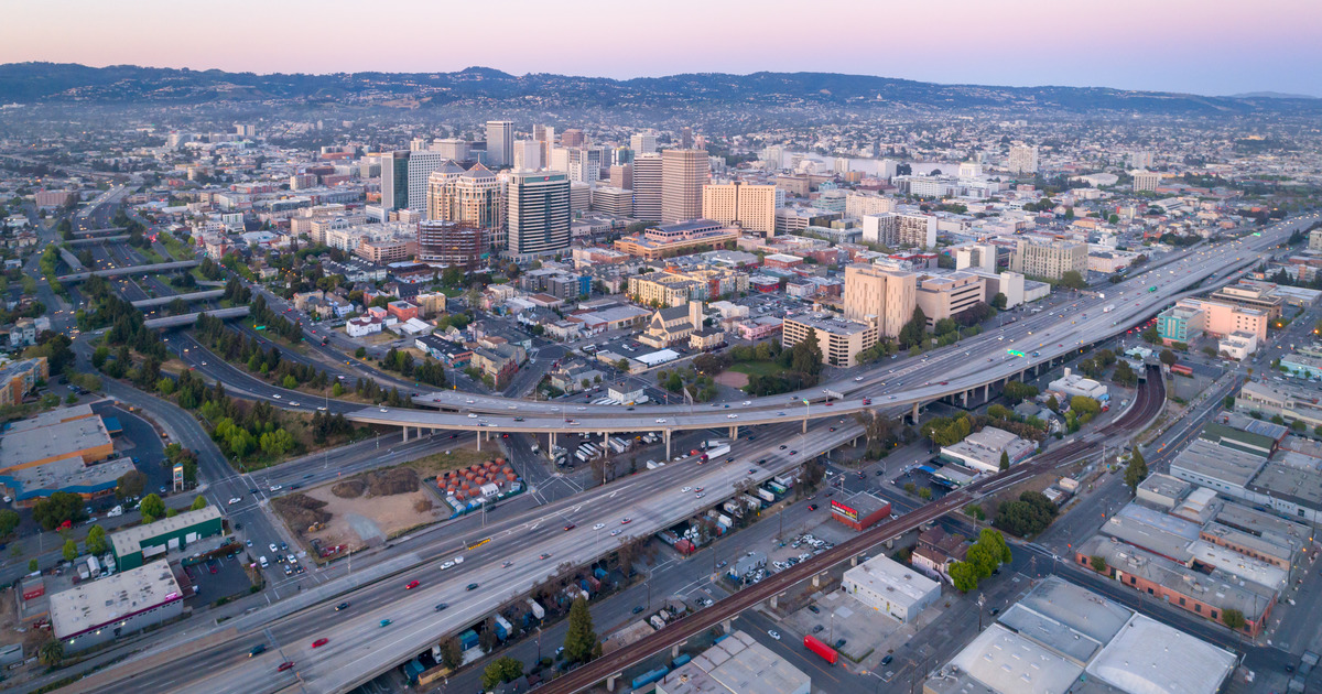 New study reveals large and unequal health burden from air pollution in California’s Bay Area