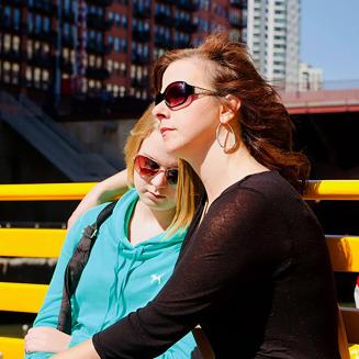 Kari Rhinehart with her daughter Emma, who died of a rare form of brain cancer in 2014