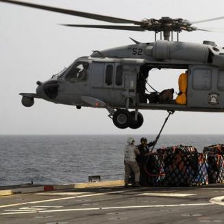 Helicopter landing on flight pad
