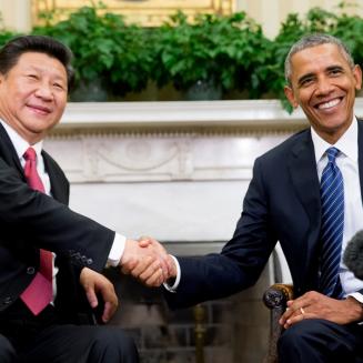President Obama shaking hands with Xi Jinping